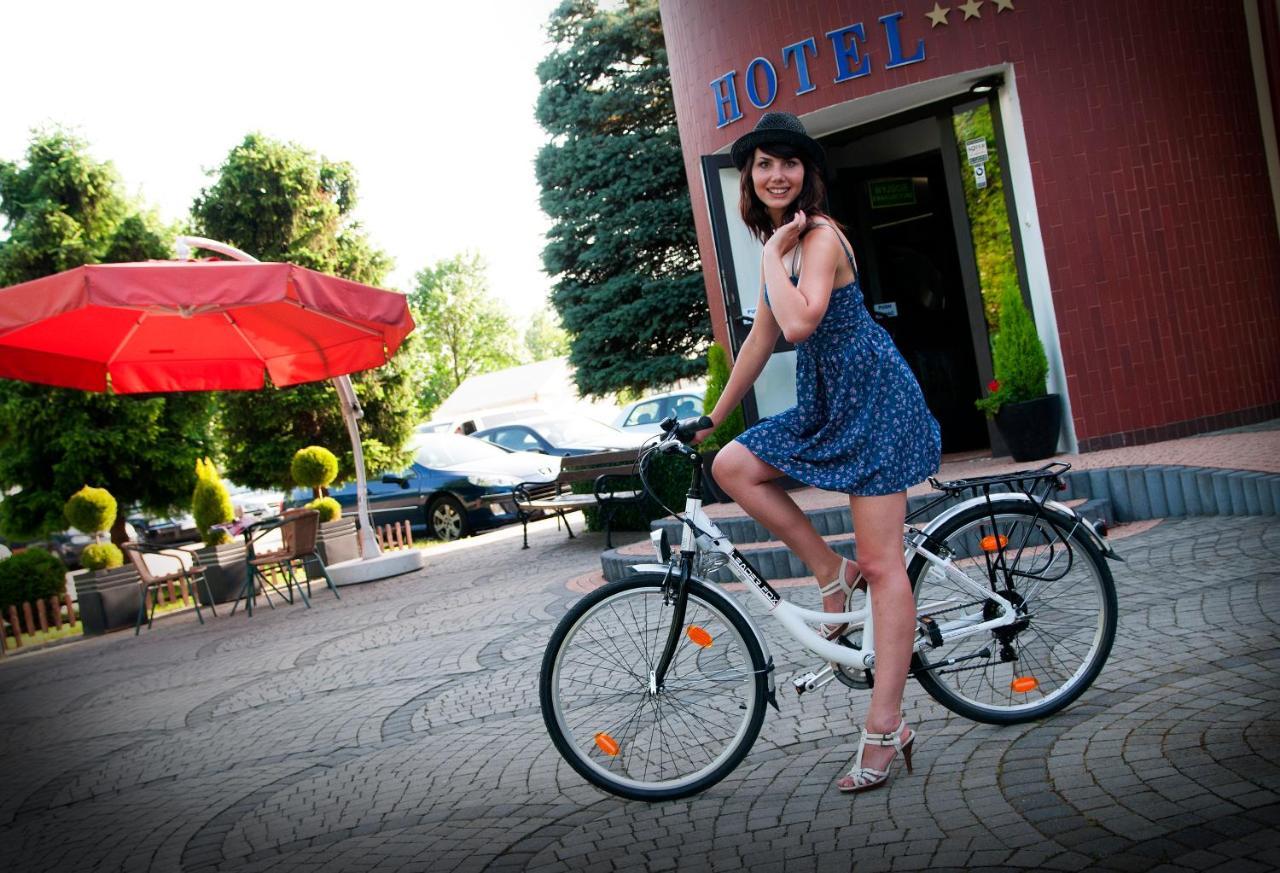 Hotel Marko Przemyśl Exterior foto